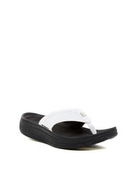 new balance revive thong