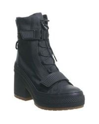 black lace up converse boots