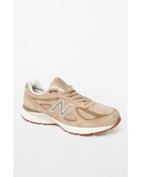 990v4 tan