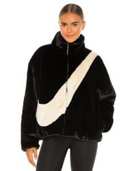nike furry jacket