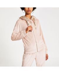fur trim hoodie