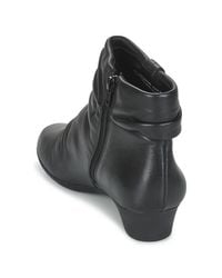 Clarks Matron Ella Low Ankle Boots in Black - Lyst