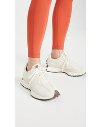 new balance women's 327 angora sneakers