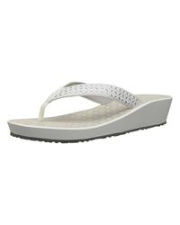 Clarks Skiff Turks Wedge Flip Flops in Metallic Lyst