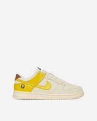 Nike Wmns Dunk Low Lx "banana" Trainers - Yellow