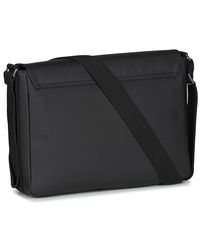 lacoste men's classic messenger bolsa