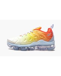 air max vapormax plus women's black