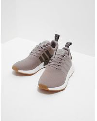 r42300 adidas