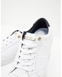 tommy hilfiger venus essential trainers