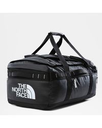 The north face base camp voyager borsone 62 l tnf di The North Face in Nero  | Lyst