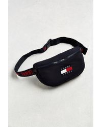 tommy hilfiger sling wallet