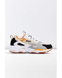 fila tracers