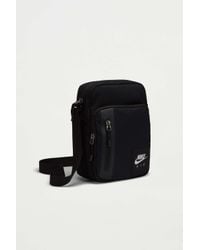 nike air pouch