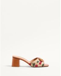 お買い得！★Valentino★トワル イコノグラフ スライドサンダル Valentino Garavani トワル イコノグラフ スライドサンダル 女性