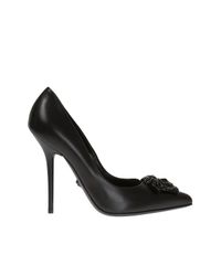 pumps medusa versace head