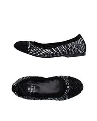 Botticelli Limited Black Ballet Flats