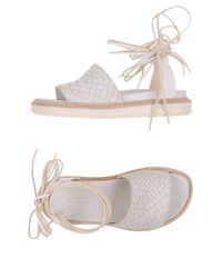 Gentry Portofino White Sandals
