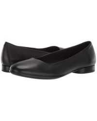 ecco ballet flats