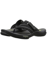 clarks wave coast flip flops