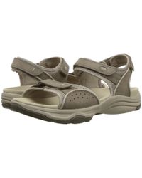 clarks wave grip sandals