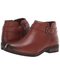 clarks demi tone