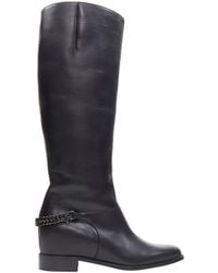 Christian Louboutin Cate Chain-Trimmed Leather Riding Boots in Black - Lyst