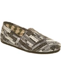 toms deck shoes