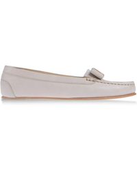 apc daisy moccasins