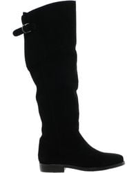 zoella stuart weitzman