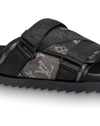 envelop geboren effect Men's Louis Vuitton Sandals, slides and flip flops from $469 | Lyst