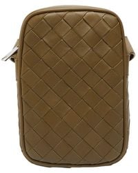 Bottega Veneta - Pochette Pour Téléphone Zippé Intrecciato - Lyst