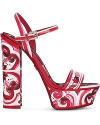 Dolce & Gabbana - Sandales à plateforme en cuir verni imprimé - Lyst