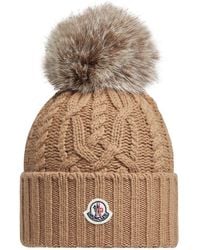 Moncler - Mütze Mit Logo Und Bommel - Lyst