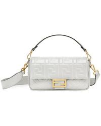 fendi baguette medium