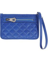 moncler case history moncler case history