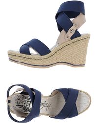 replay wedge trainers