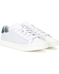 Adidas Originals Court Vantage White Perforated Trainers Adidas Originals Court Vantage White Perforated Trainers