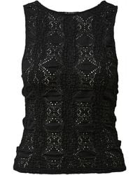 QS - Top - Lyst