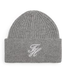 Tommy Hilfiger - Hilfiger Beanie TOMMY SCRIPT CASHMERE aus Kaschmirmix mit gesticktem Logo, Maße 21 x 24,5 cm - Lyst
