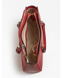 Guess Schultertasche 'Alma Charm Logo' - Rot