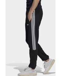 adidas originals radkin fleece joggers junior