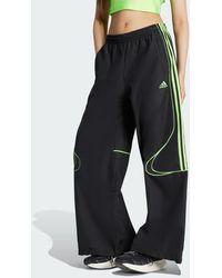 adidas - Pantalón De Chándal Teamgeist Adicolor Oversized Woven - Lyst