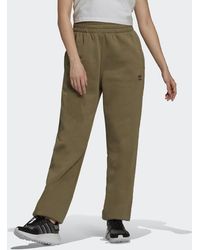 adicolor essentials fleece joggers