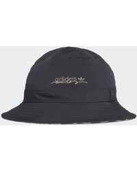 tropicalage bucket hat