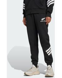 adidas - Pantaloni Ferns 3 Strisce - Lyst