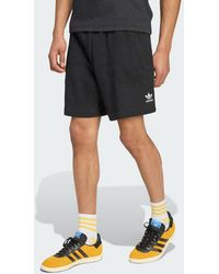 adidas - Essentials Trefoil Waffle Shorts - Lyst