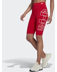 adidas Denim Mid-Waist Letter Radlerhose in Rot Damen Bekleidung Kurze Hosen Knielange Shorts und lange Shorts 