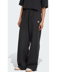 adidas - Pantalón Essentials Wide Leg Fleece - Lyst
