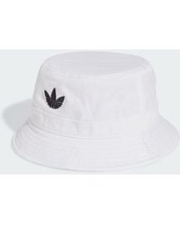 adidas - Adicolor Trefoil Bucket Hat - Lyst