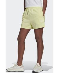 adidas Adicolor Essentials Shorts - Yellow